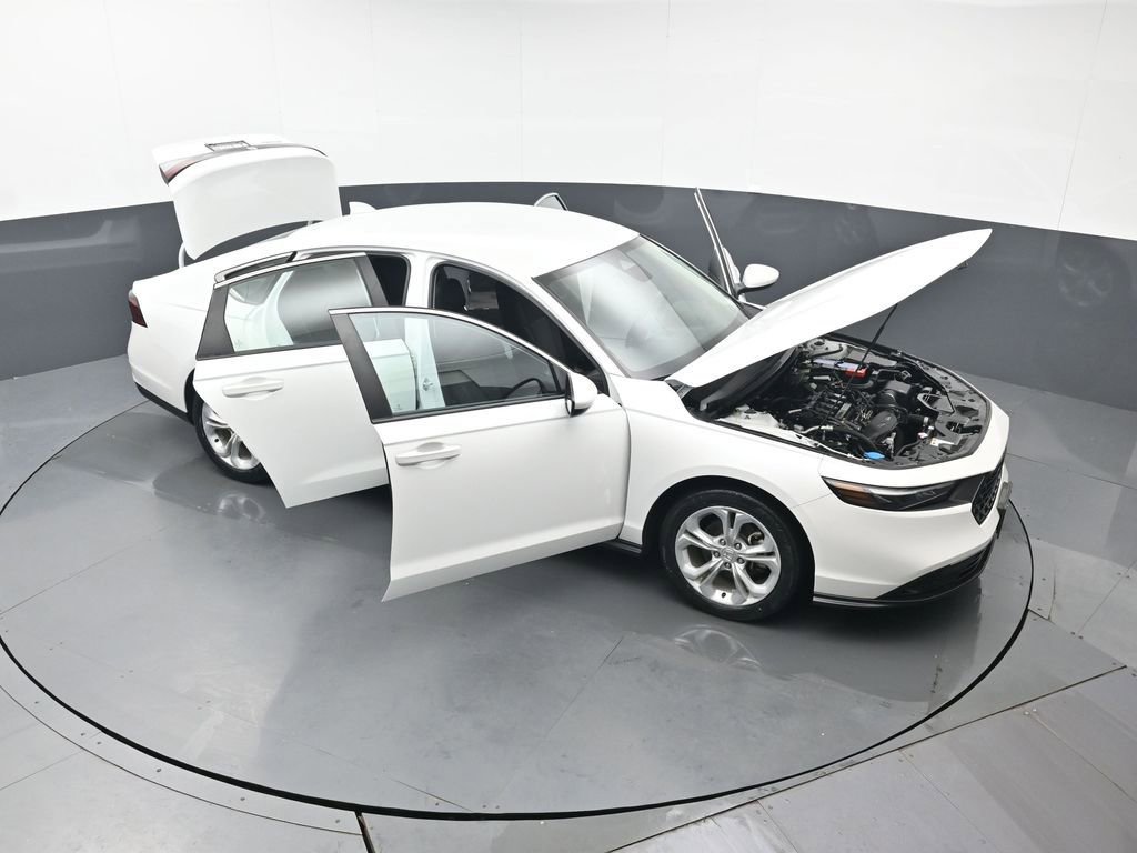 Used 2023 Honda Accord LX image 49