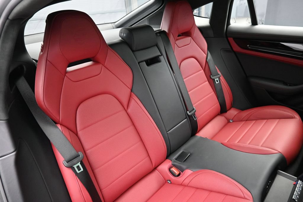 Certified 2026 Porsche Panamera GTS AWD/4WD image 30