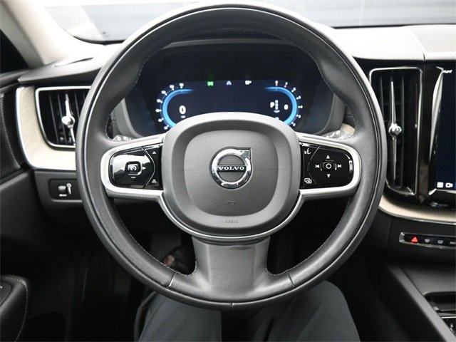 Used 2022 Volvo XC60 B5 Inscription w/ Advanced Package image 24