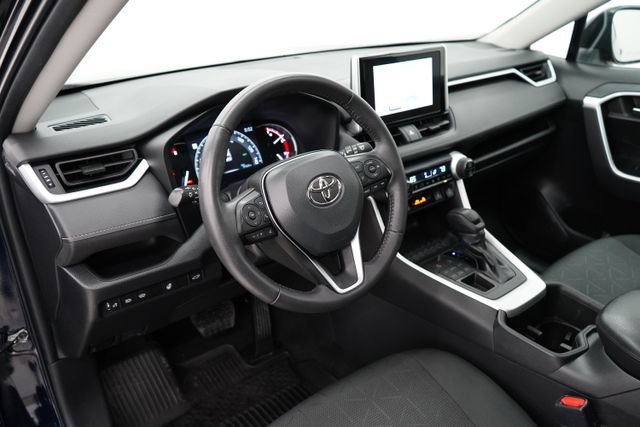 Used 2023 Toyota RAV4 XLE w/ Convenience Package image 14