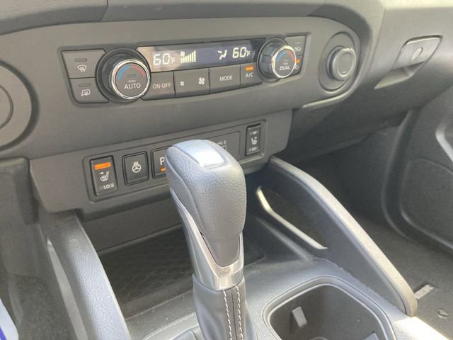 Used 2024 Nissan Frontier SV w/ SV Convenience Package RWD image 21