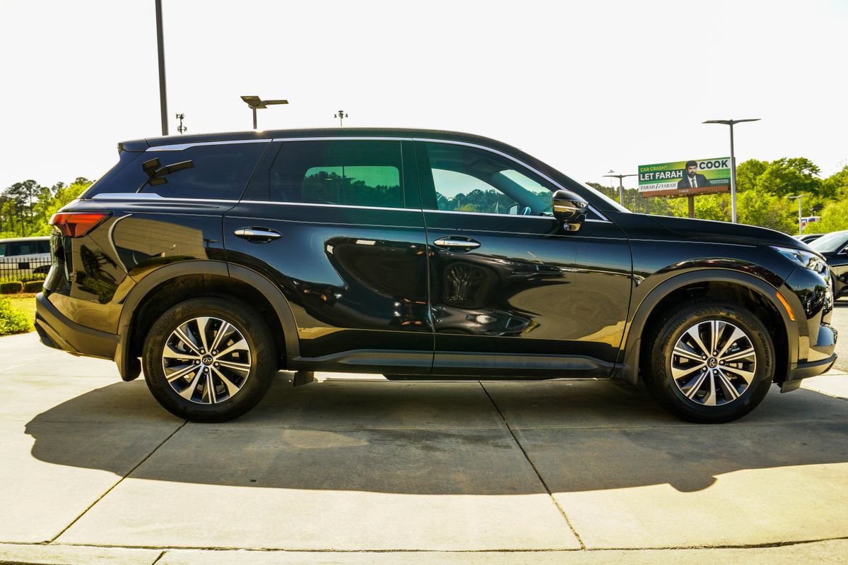 Certified 2023 INFINITI QX60 Pure image 6