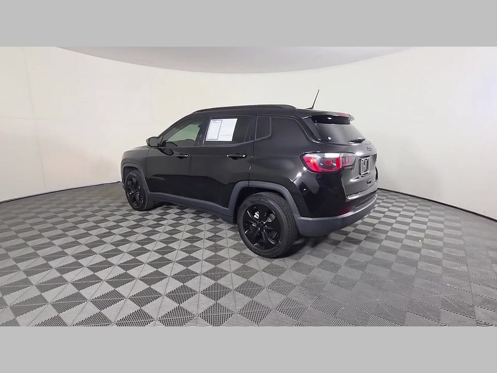 Used 2020 Jeep Compass Latitude FWD image 45