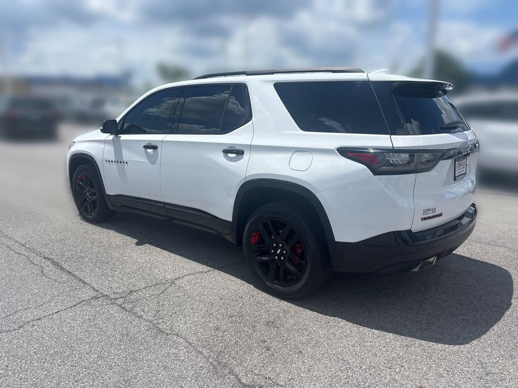 Used 2021 Chevrolet Traverse Premier w/ Redline Edition AWD/4WD image 4