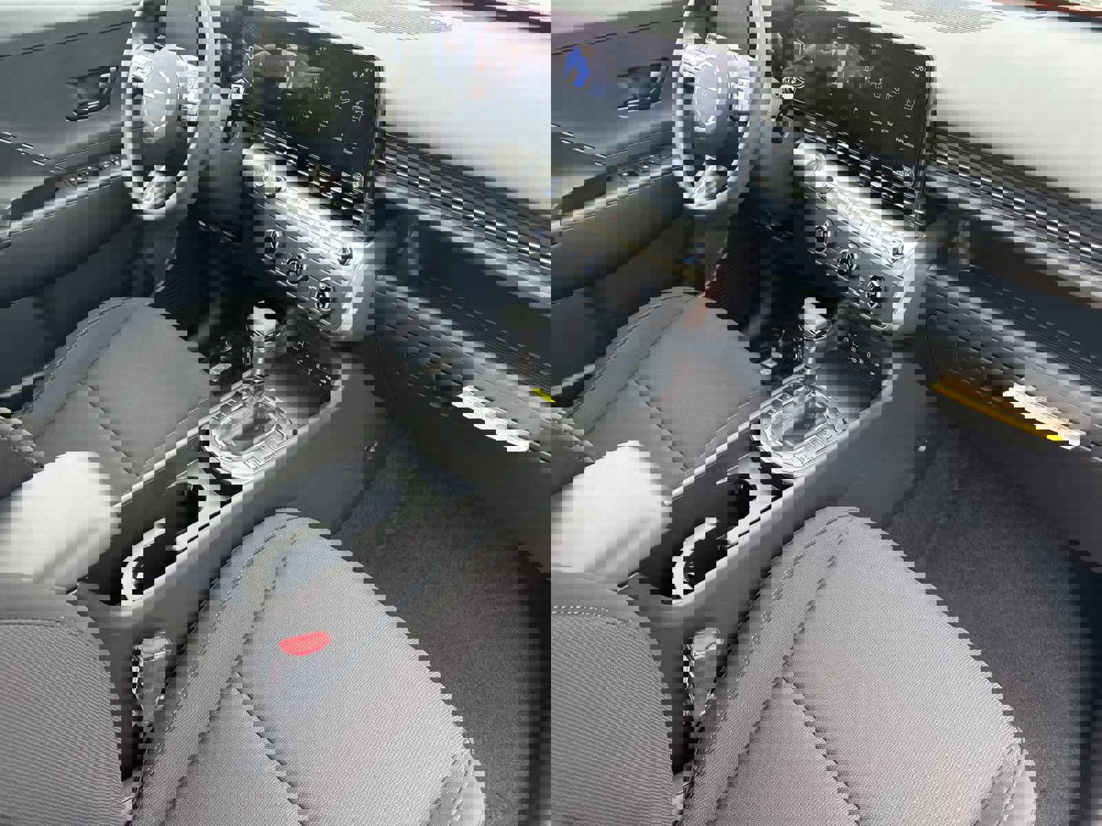 New 2026 Hyundai Kona SE image 16