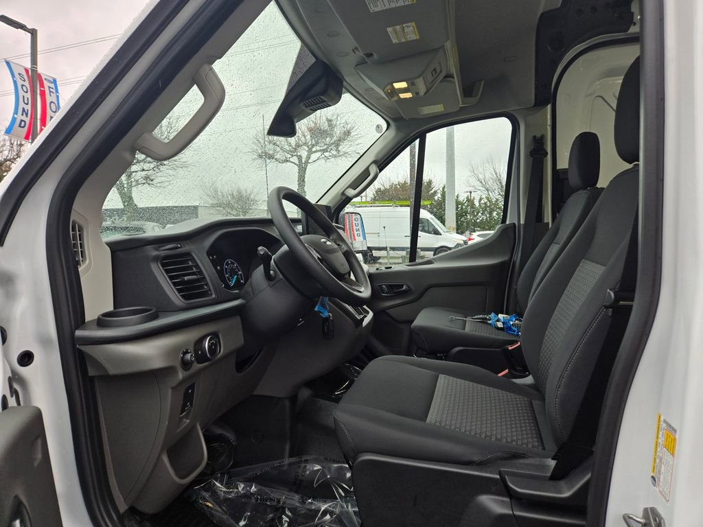 Used 2025 Ford Transit 250 148 Medium Roof image 12