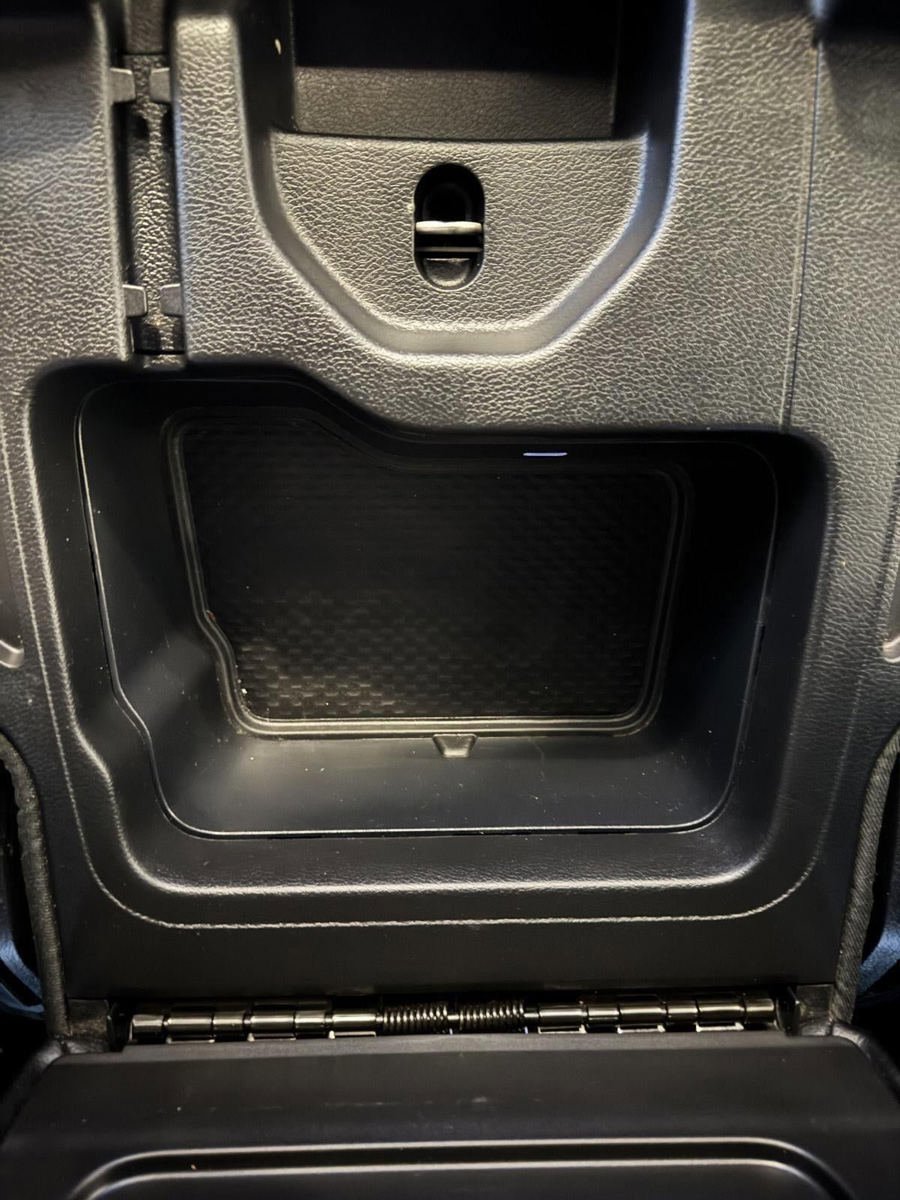 Used 2025 RAM 1500 Laramie AWD/4WD image 23
