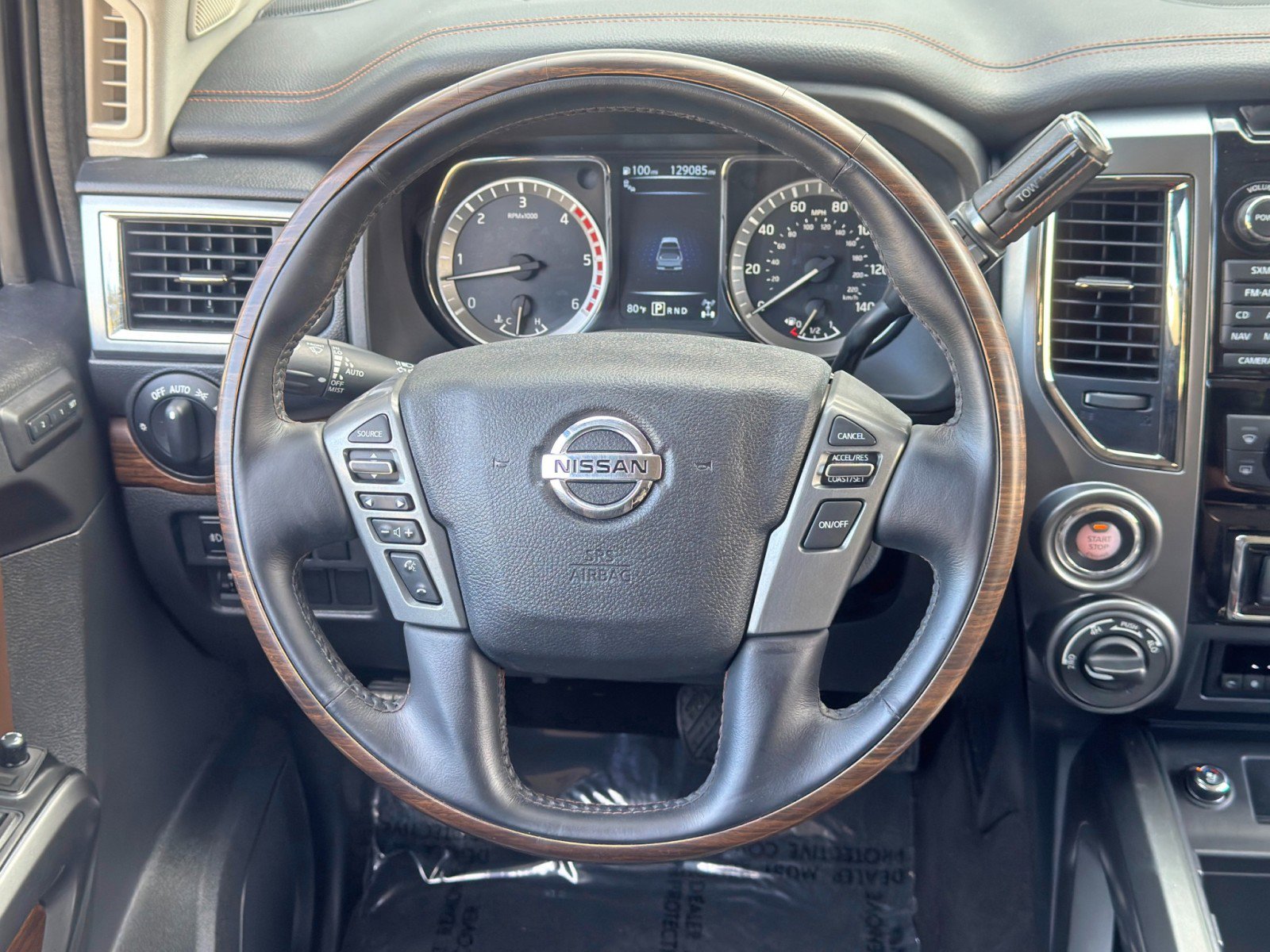 Used 2017 Nissan Titan Platinum Reserve AWD/4WD image 19