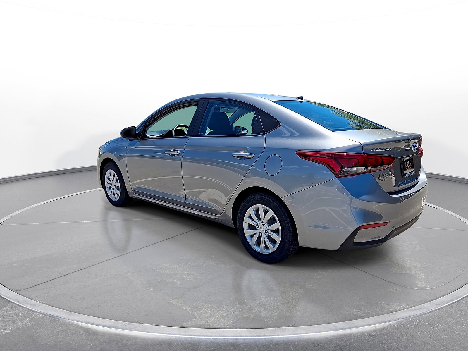 Used 2022 Hyundai Accent SE FWD image 6