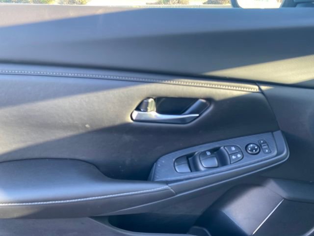 New 2025 Nissan Sentra SV image 12