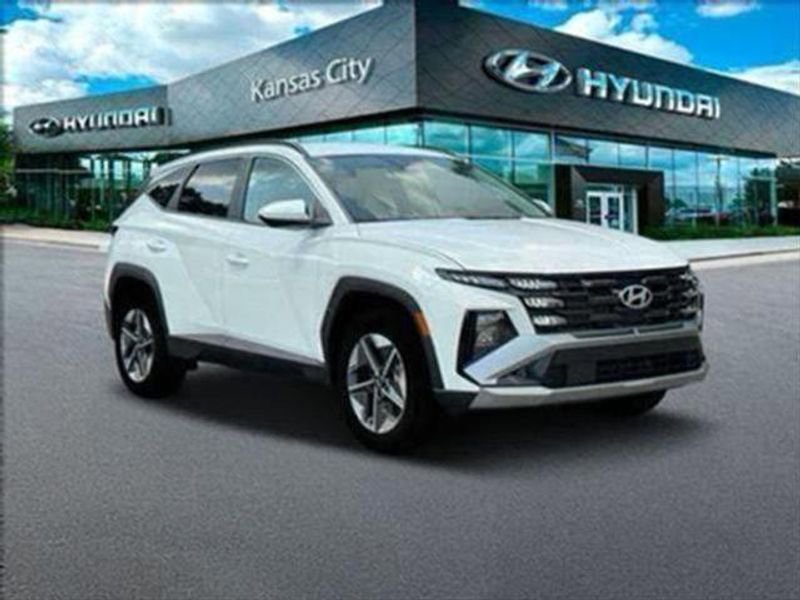 Used 2025 Hyundai Tucson SEL image 5