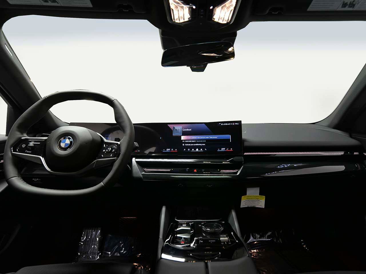 Used 2024 BMW 530i w/ Convenience Package image 11