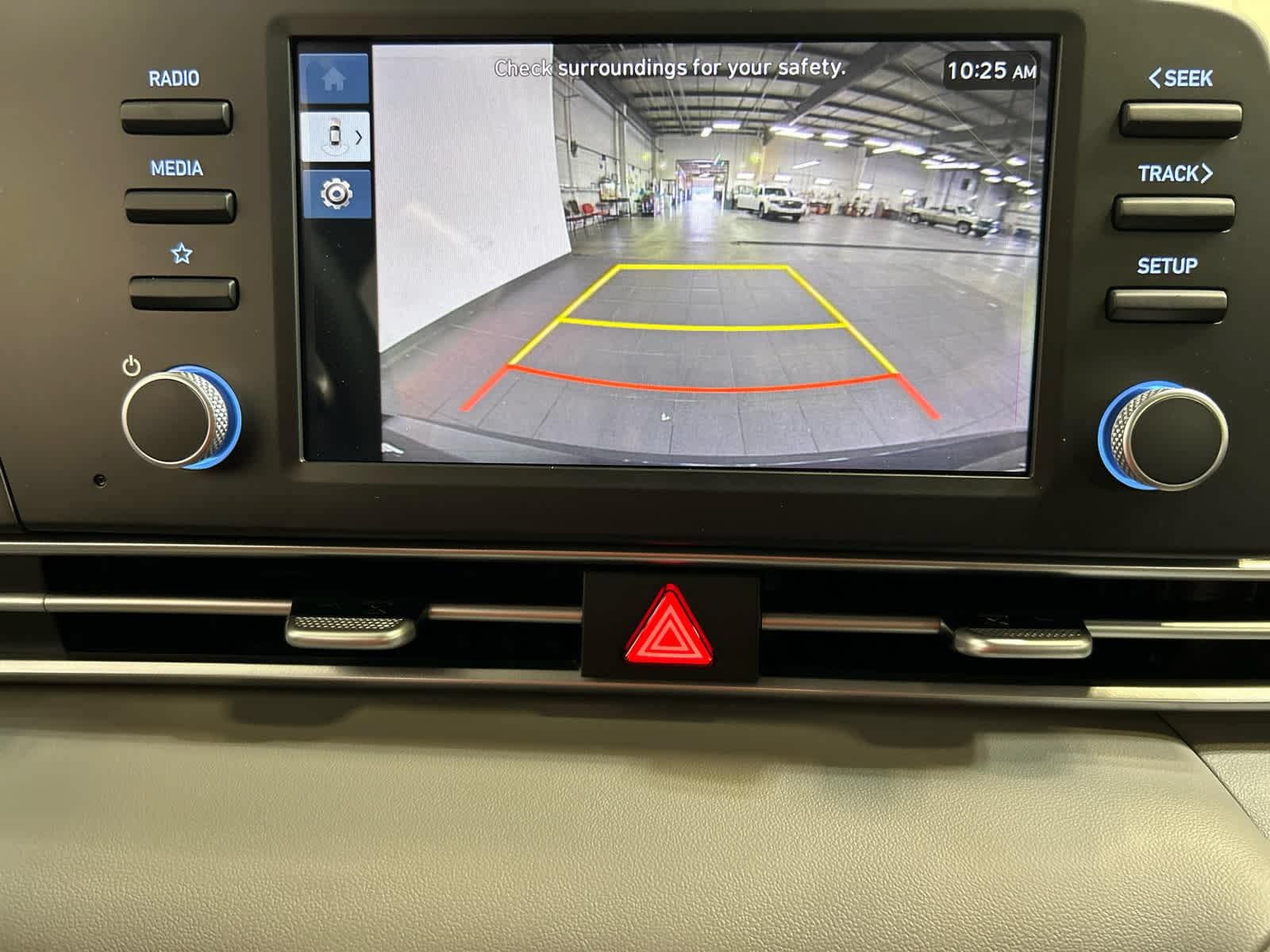 New 2026 Hyundai Elantra SE FWD image 6