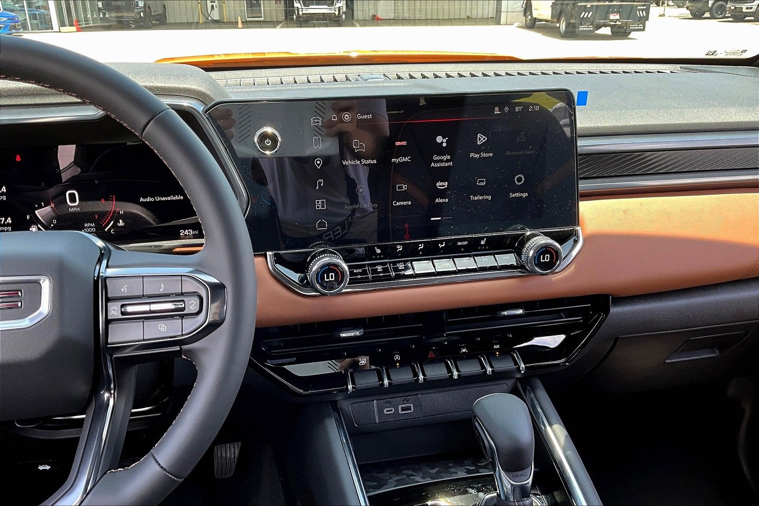 New 2025 GMC Canyon AT4 image 7