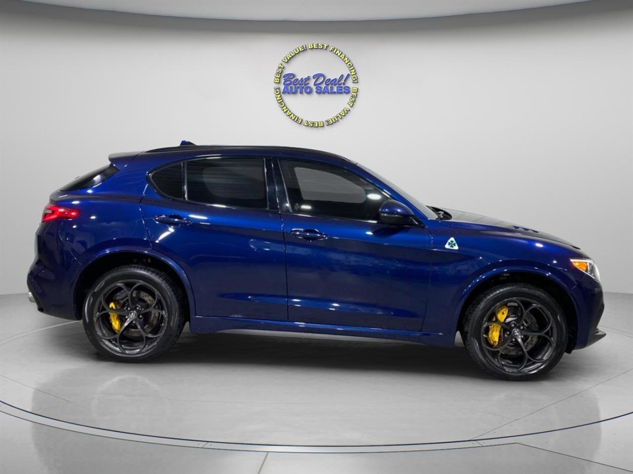 Used 2018 Alfa Romeo Stelvio Quadrifoglio w/ Driver Assist Dynamic Package image 6