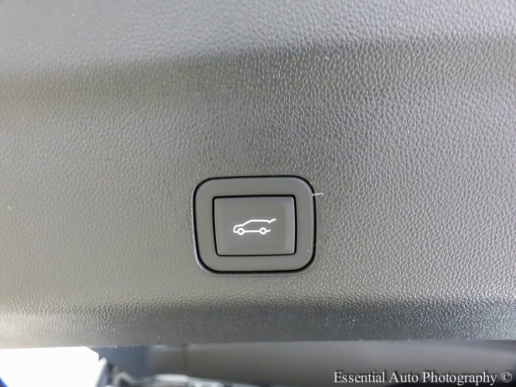 New 2026 Chevrolet Suburban Premier image 24