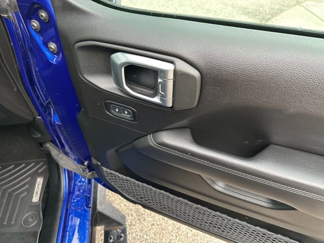 Used 2019 Jeep Wrangler Unlimited Sahara image 11