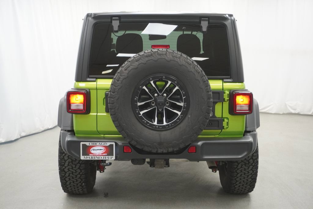 Used 2025 Jeep Wrangler Sport AWD/4WD image 10