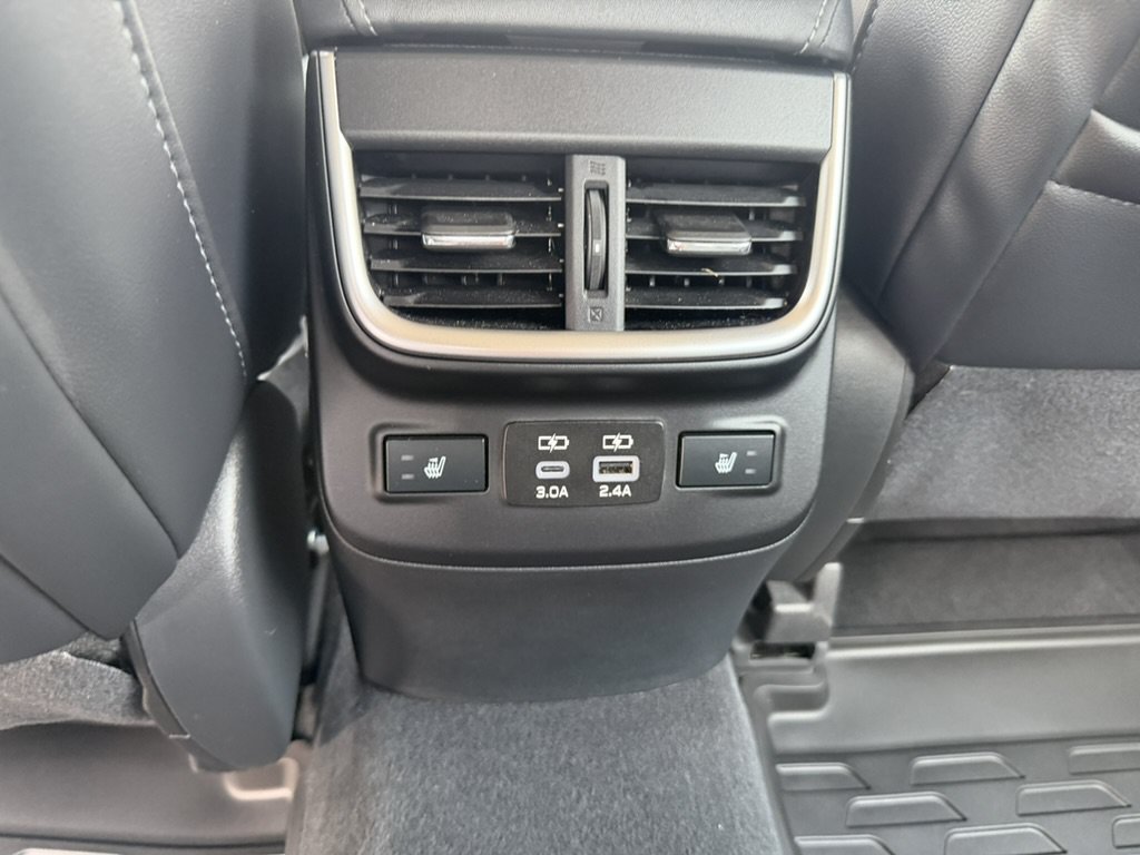 Used 2024 Subaru Legacy Limited AWD/4WD image 20