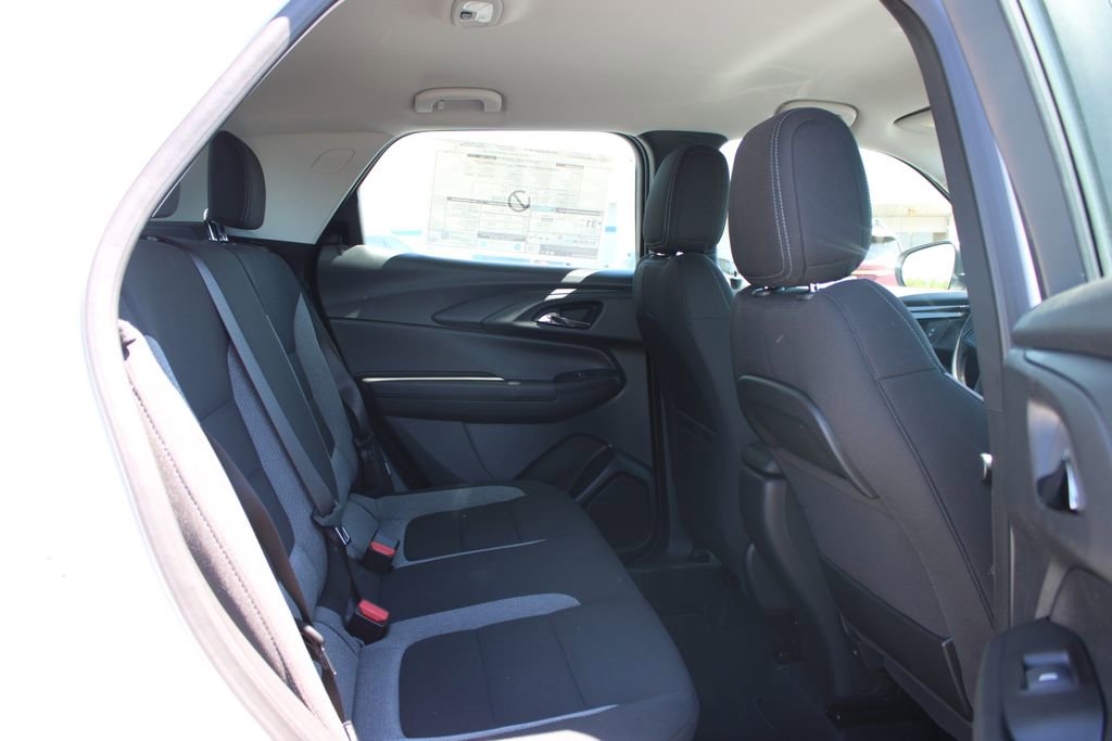 New 2026 Chevrolet TrailBlazer LS FWD image 26