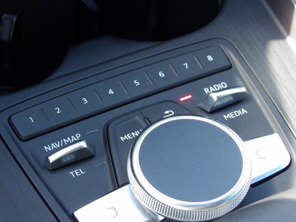 Used 2017 Audi A4 2.0T Prestige image 27