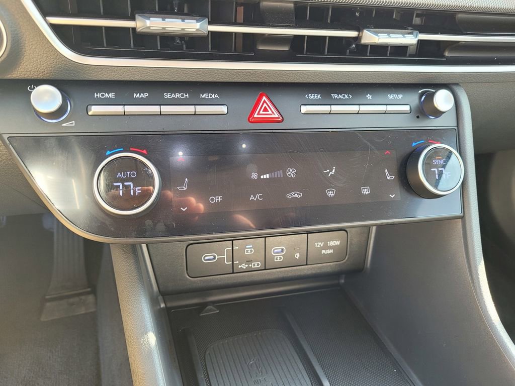 Used 2024 Hyundai Sonata SEL w/ Convenience Package image 22