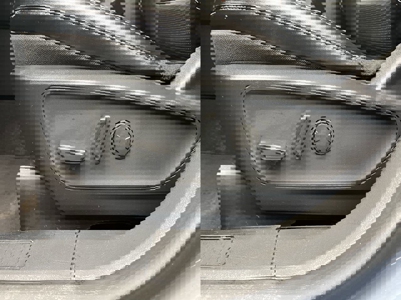 Certified 2024 Ford Escape Platinum image 11