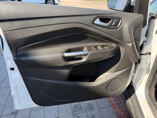 Used 2016 Ford C-MAX SEL w/ Equipment Group 302A image 10