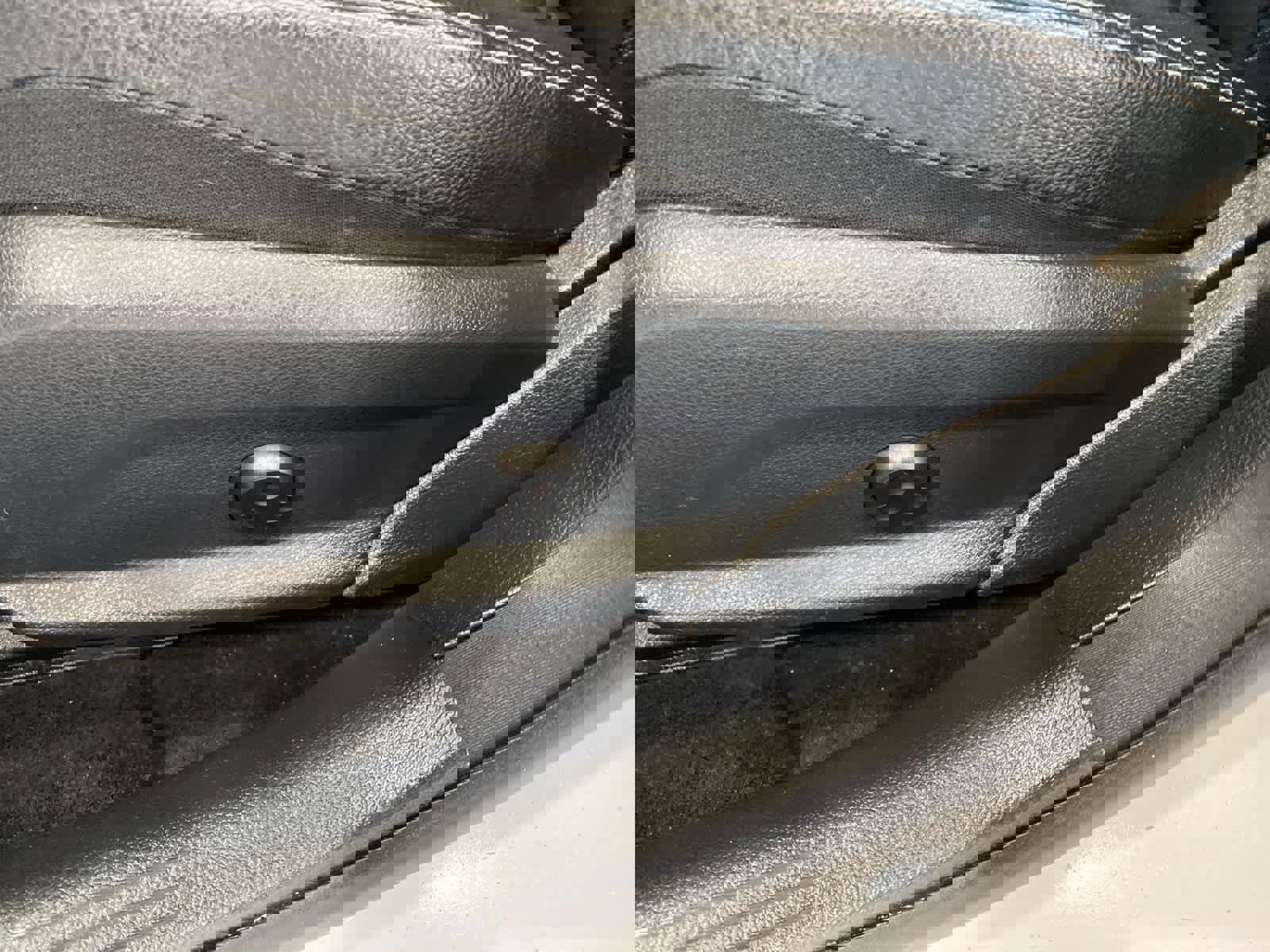 Used 2015 Mercedes-Benz C 300 4MATIC Sedan image 17