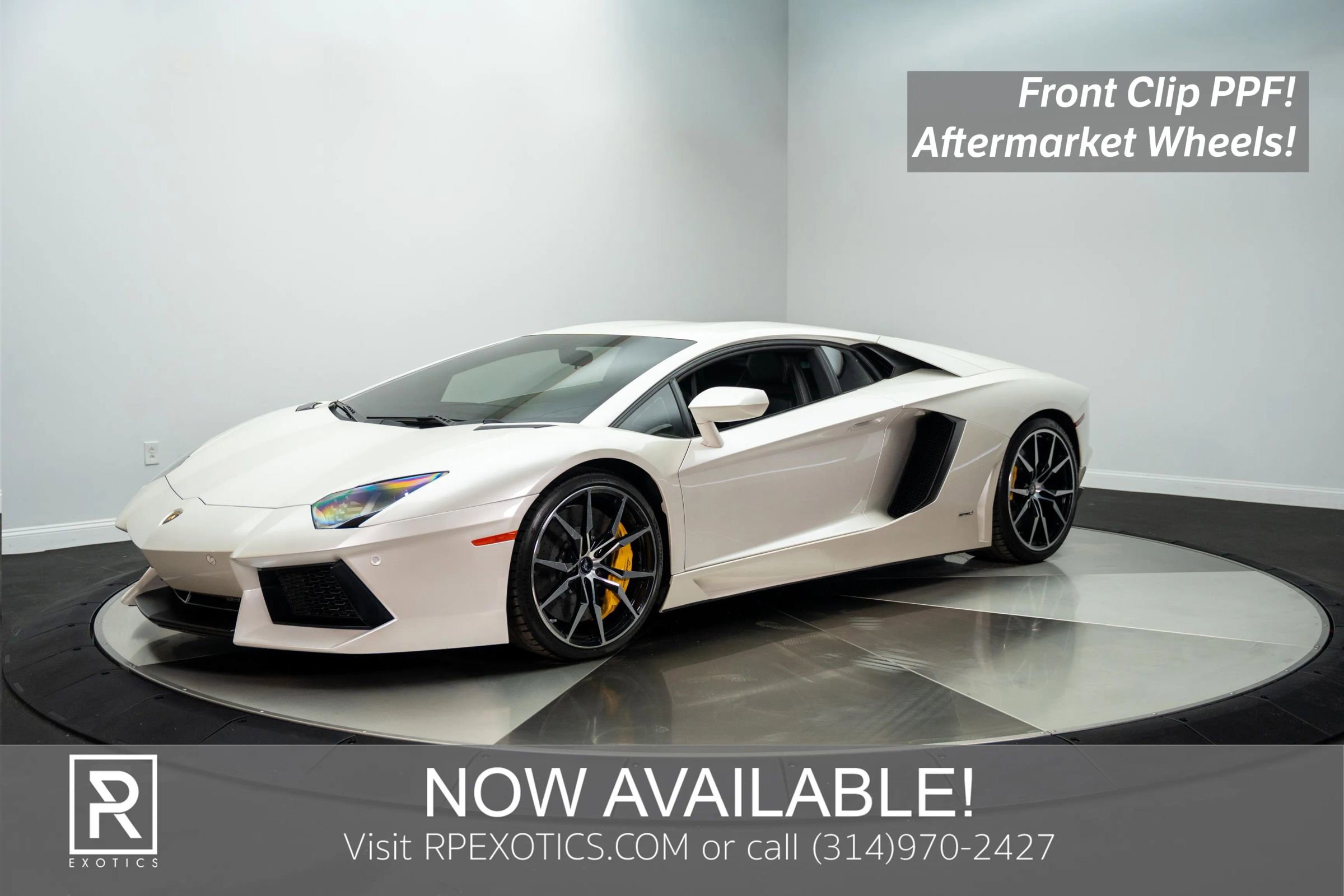 Used 2013 Lamborghini Aventador LP 700-4 image 1