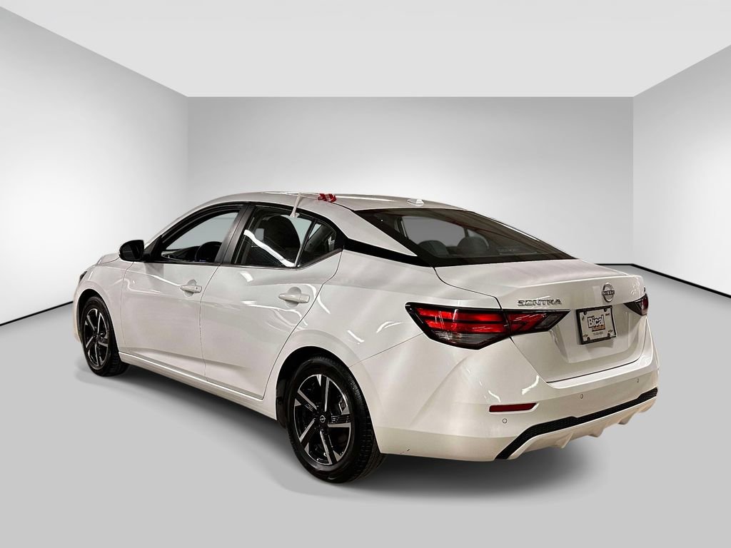Used 2024 Nissan Sentra SV FWD image 3