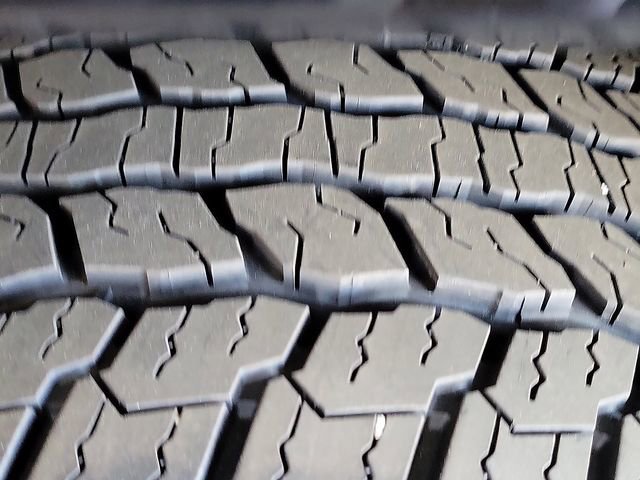 Used 2026 GMC Hummer EV SUV image 24