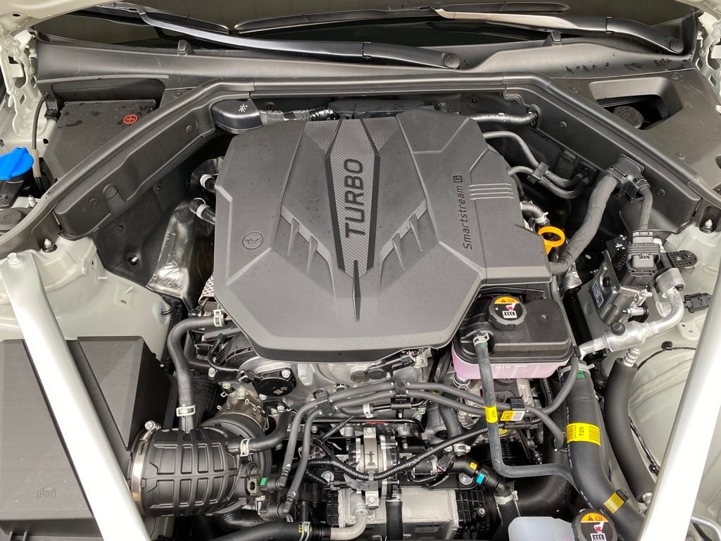 New 2026 Genesis G70 2.5T image 10