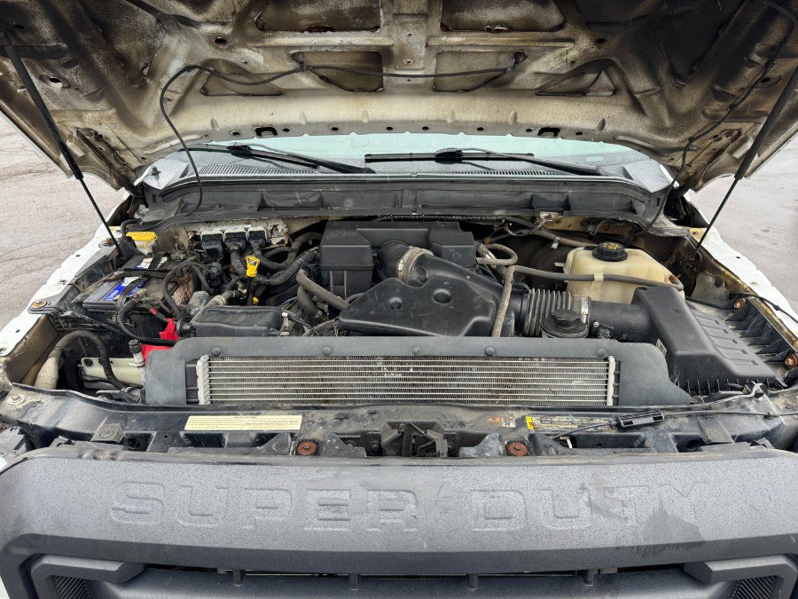 Used 2013 Ford F250 XL w/ Camper Pkg image 22