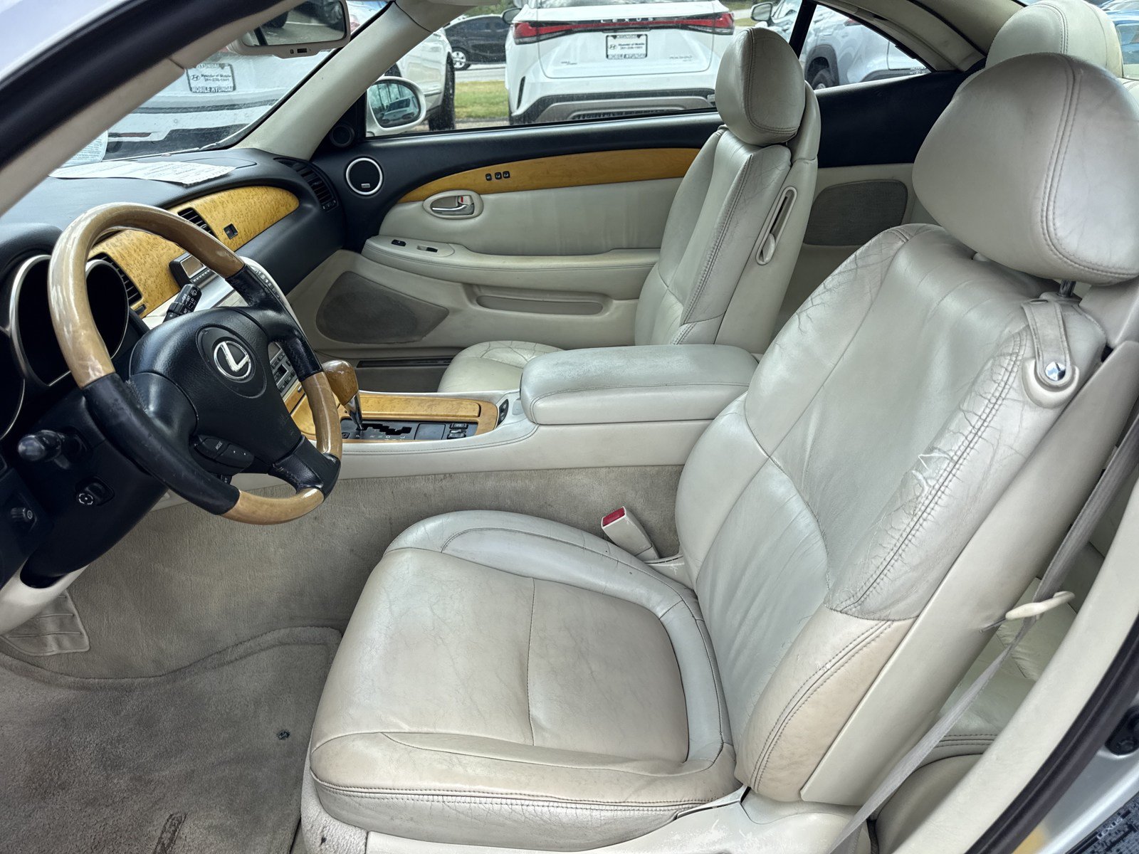 Used 2002 Lexus SC 430 Convertible RWD image 11