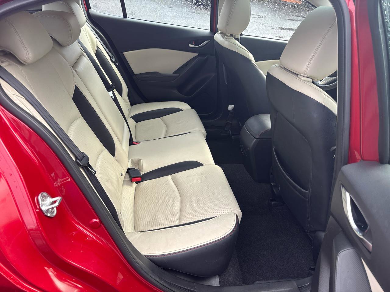 Used 2014 MAZDA MAZDA3 s Grand Touring image 18