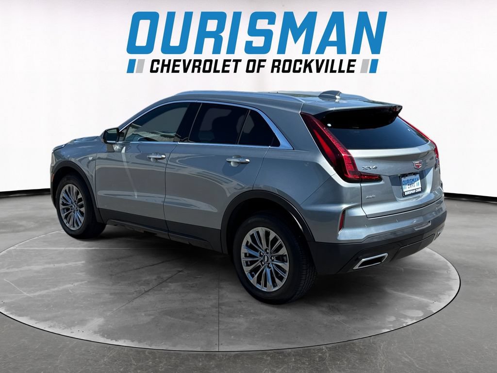 Used 2024 Cadillac XT4 Premium Luxury AWD/4WD image 4