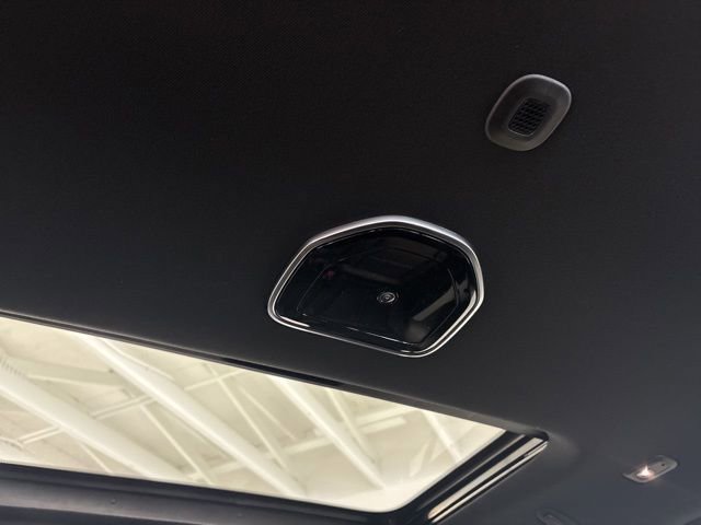 New 2026 Jeep Grand Wagoneer L 4WD w/ Premium Group I image 39