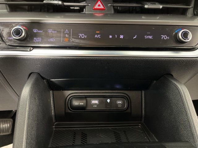 Used 2024 Kia Sportage EX image 27