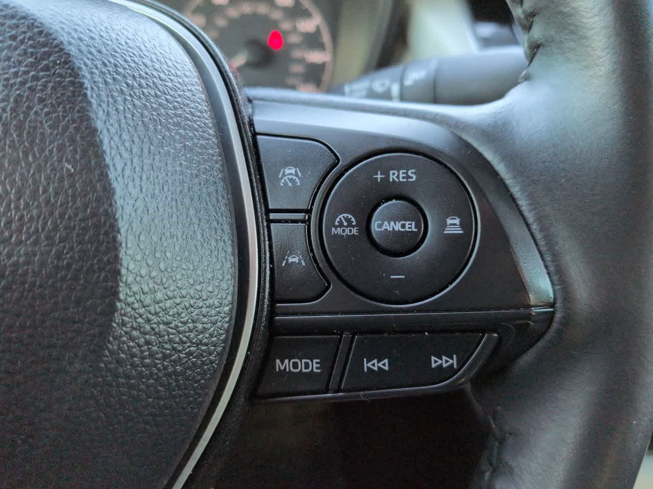 Certified 2024 Toyota Corolla SE FWD image 23