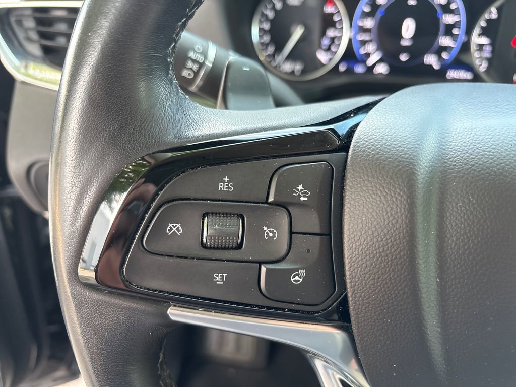 Certified 2023 Buick Enclave Premium w/ Experience Buick Package FWD image 18