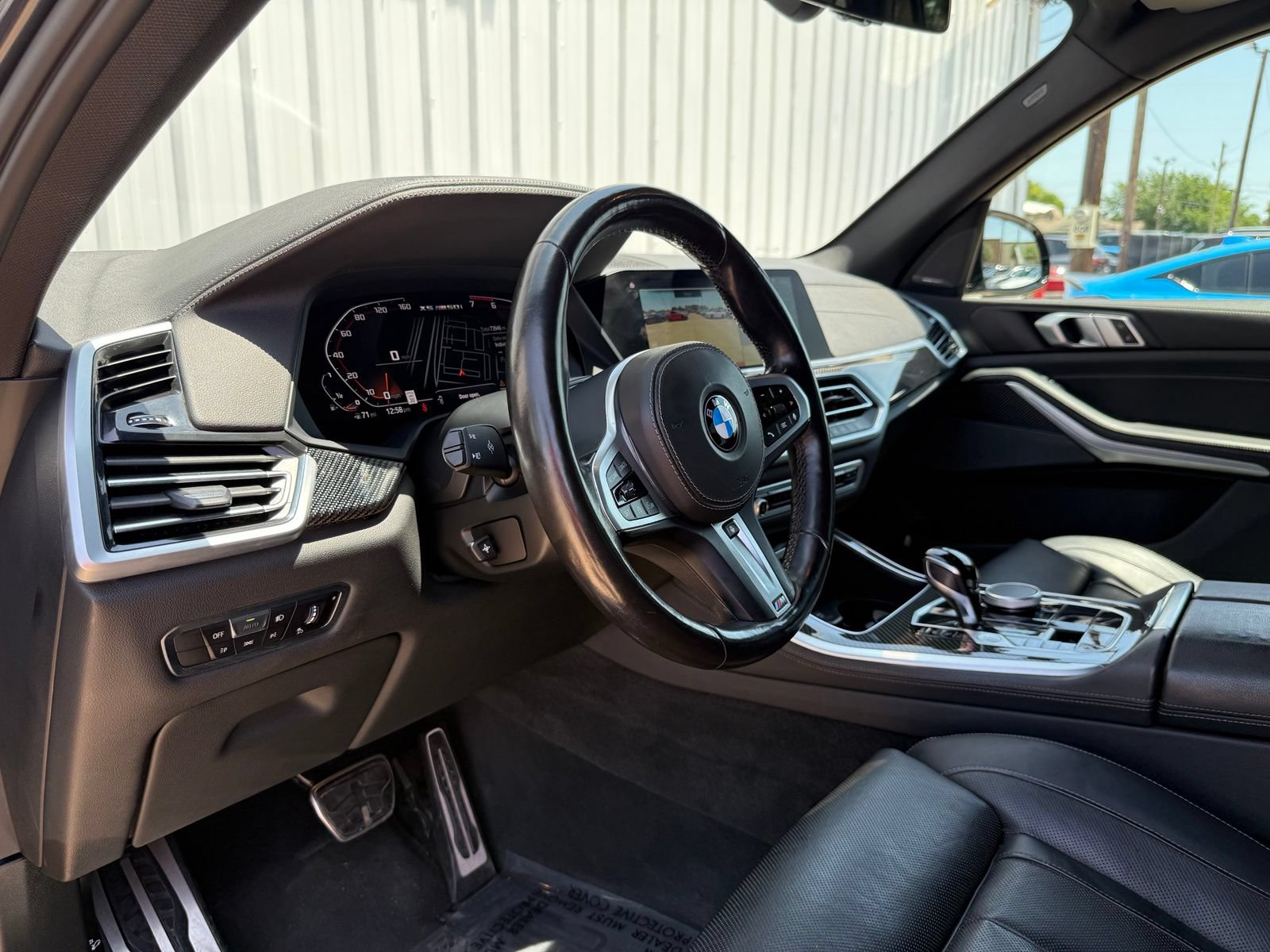 Used 2022 BMW X5 M50i w/ Premium Package AWD/4WD image 16