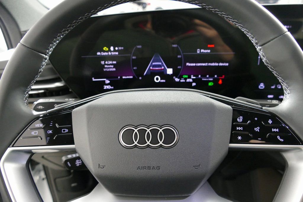 Used 2025 Audi Q5 Premium w/ Convenience Package image 16