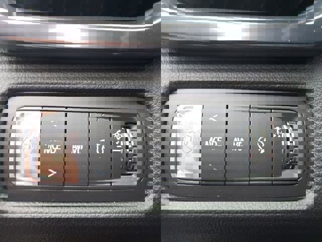 New 2026 GMC Acadia AT4 w/ LPO, Floor Liner Package image 16