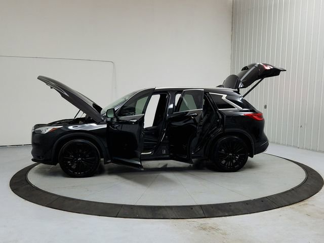 Used 2023 INFINITI QX50 Sensory w/ Accent Package image 12