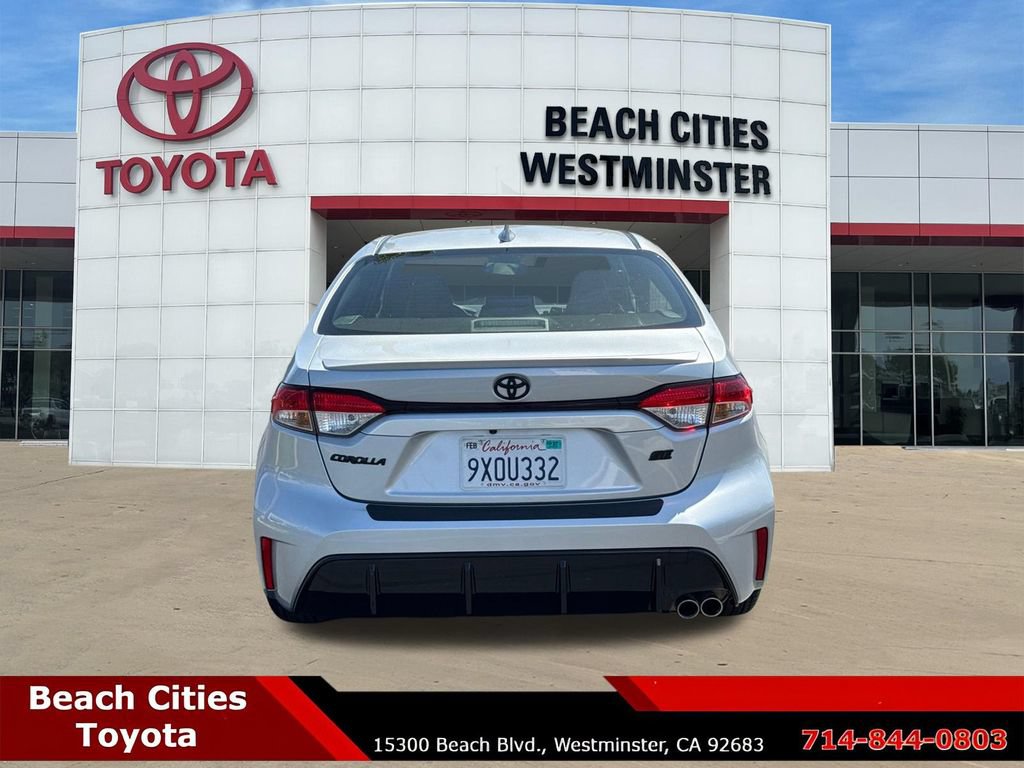 Certified 2026 Toyota Corolla SE w/ SE Package FWD image 10