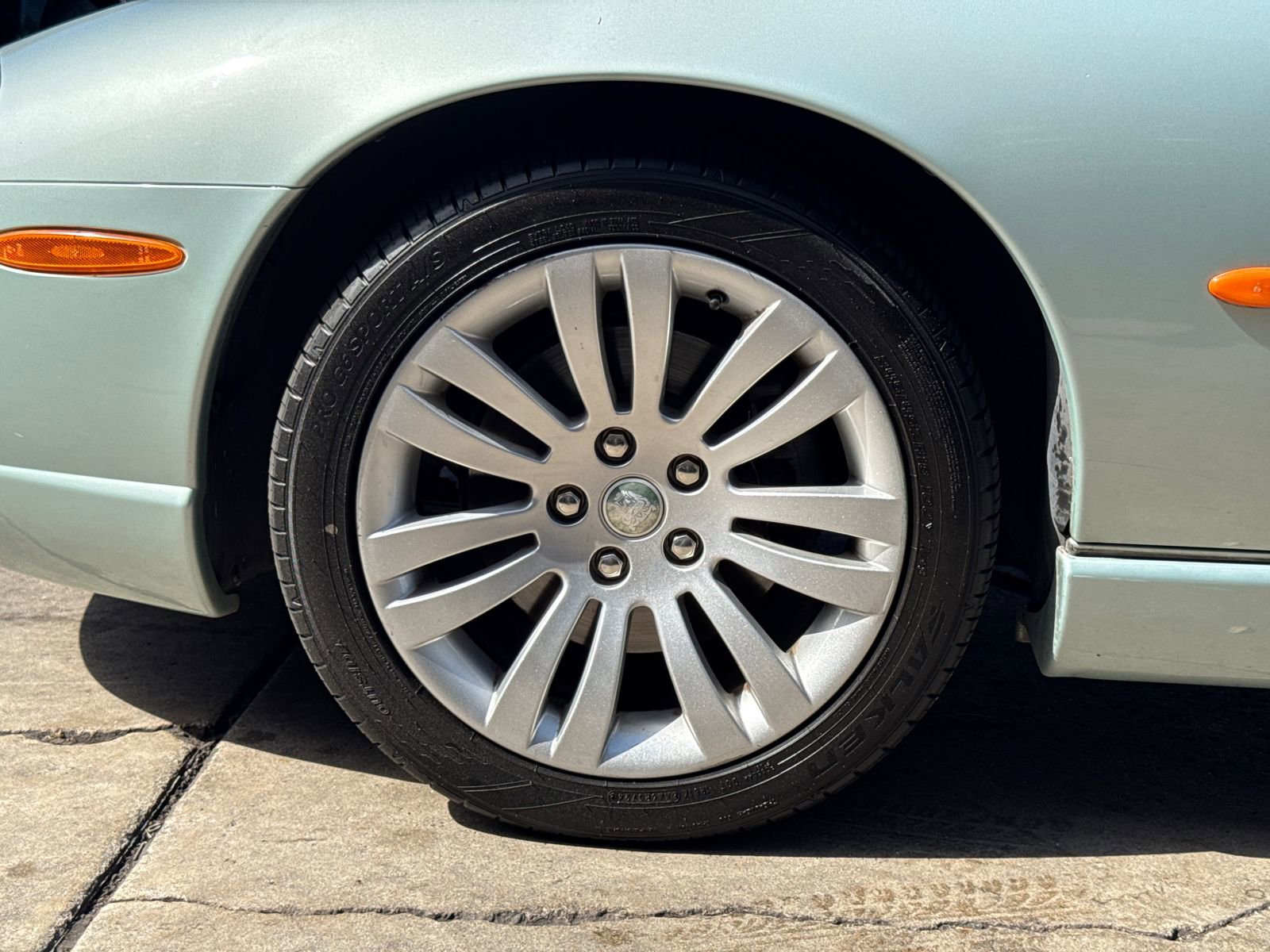 Used 2006 Jaguar XK8 Convertible image 4