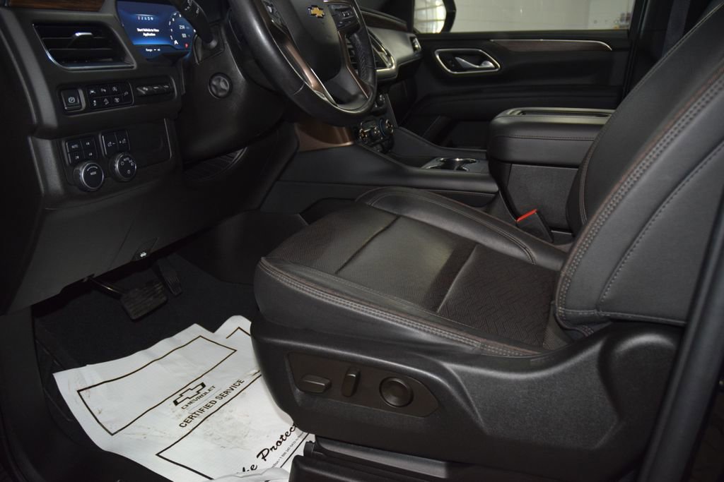 Used 2022 Chevrolet Tahoe High Country AWD/4WD image 39