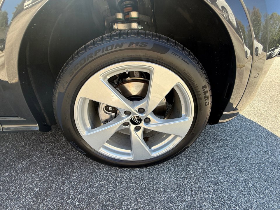 New 2025 Audi Q5 Premium Plus image 25