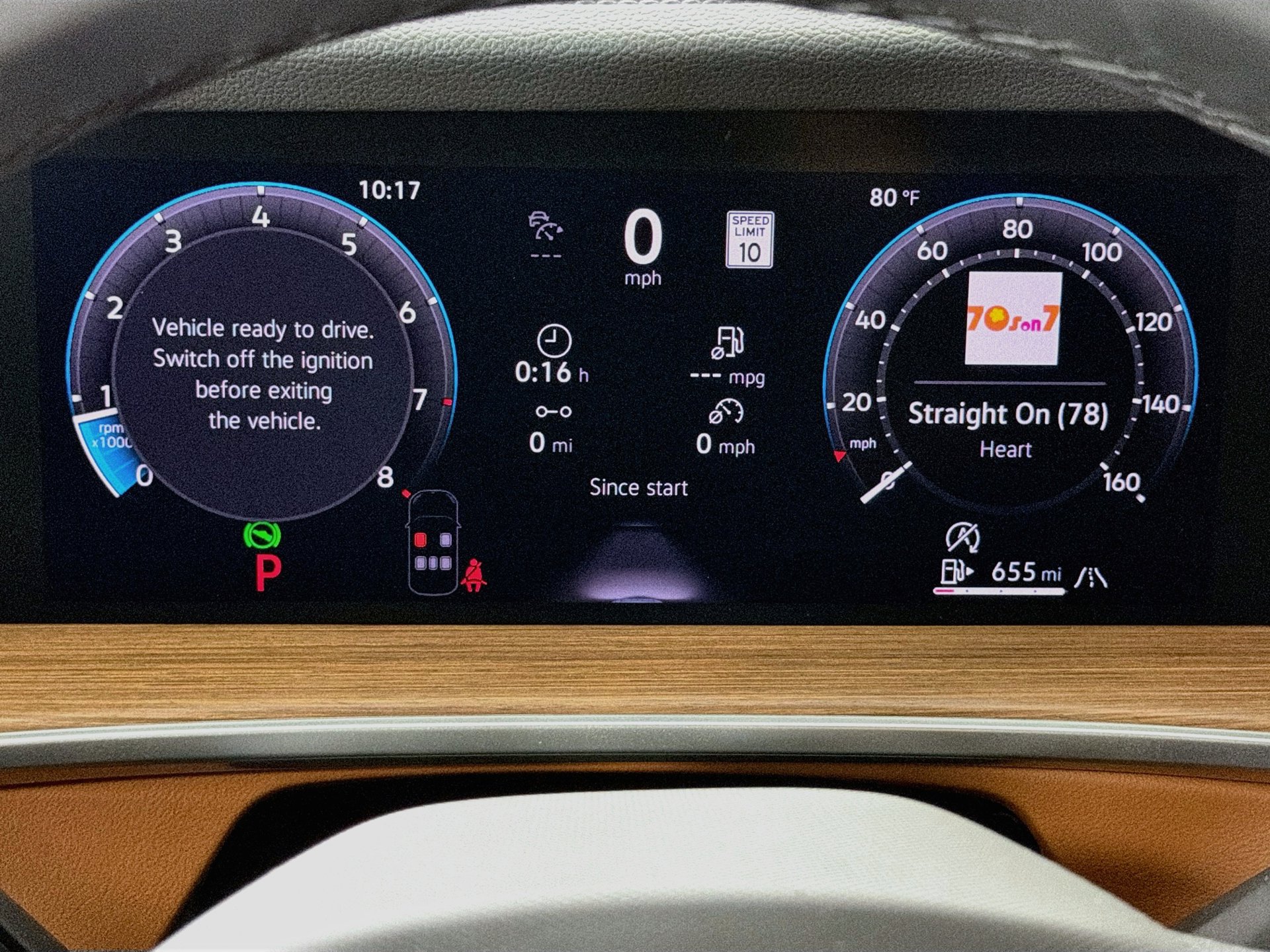 New 2027 Volkswagen Tiguan SEL R-Line AWD/4WD image 10
